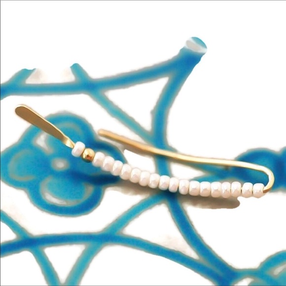 Turquoise beaded ear sweeps crawlers climbers pins - Picture 2 of 7